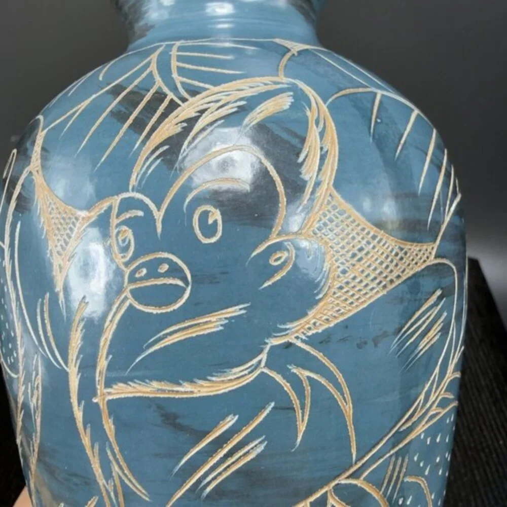 Nicaragua Hand Made Etched Vase‎ Vessel Signed Luis Potosme Guicho Hand Crafted